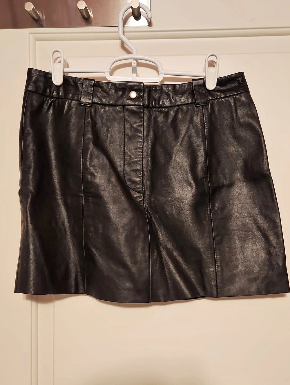 Express Leather Mini Skirt Size 7/8 Like New